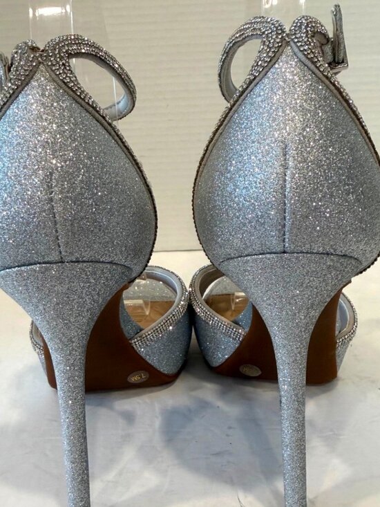 Gianni Bini Constantz Silver Glitter Stiletto Heel Ankle Strap Sandals - Picture 7 of 9